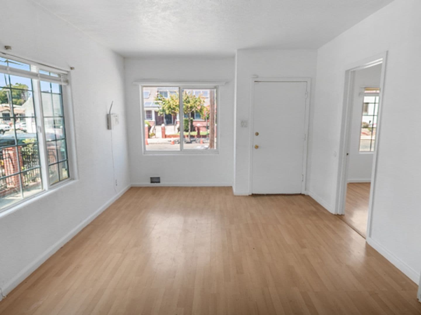 OAKLAND House: 1946 62ND AVENUE