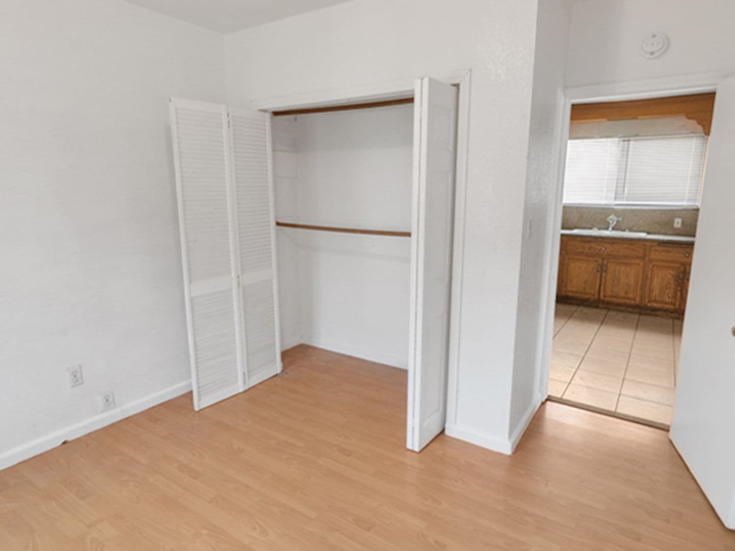 OAKLAND House: 1946 62ND AVENUE