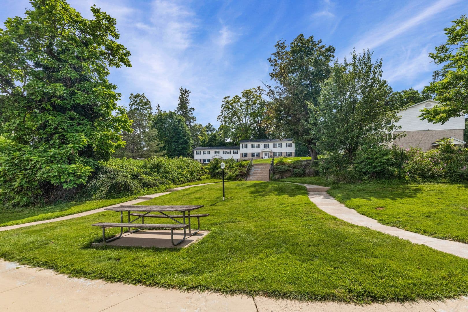 Canandaigua Apartment: 223 Bristol St