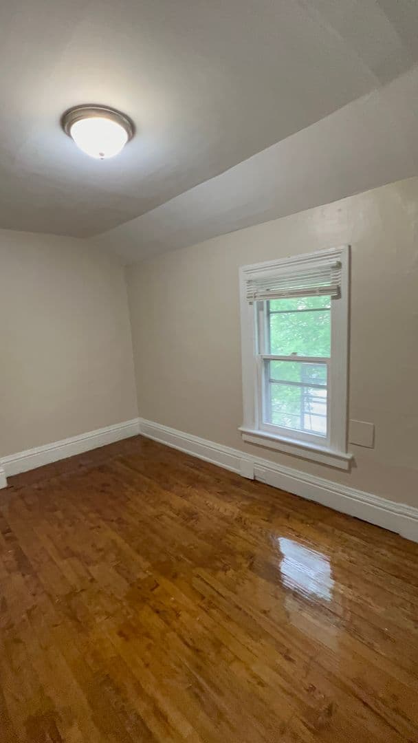 Rochester Apartment: 82 Harvard Street