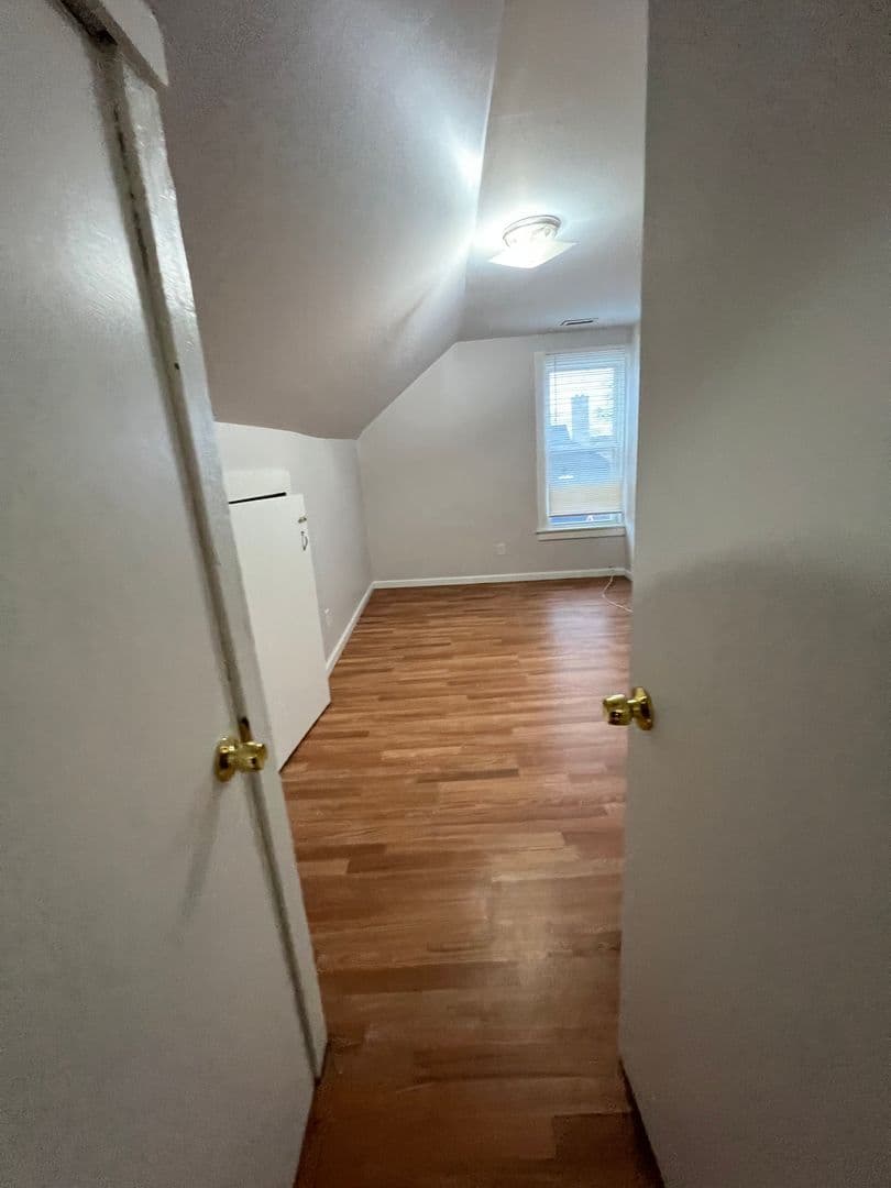 Rochester Apartment: 163-165 Leighton Ave