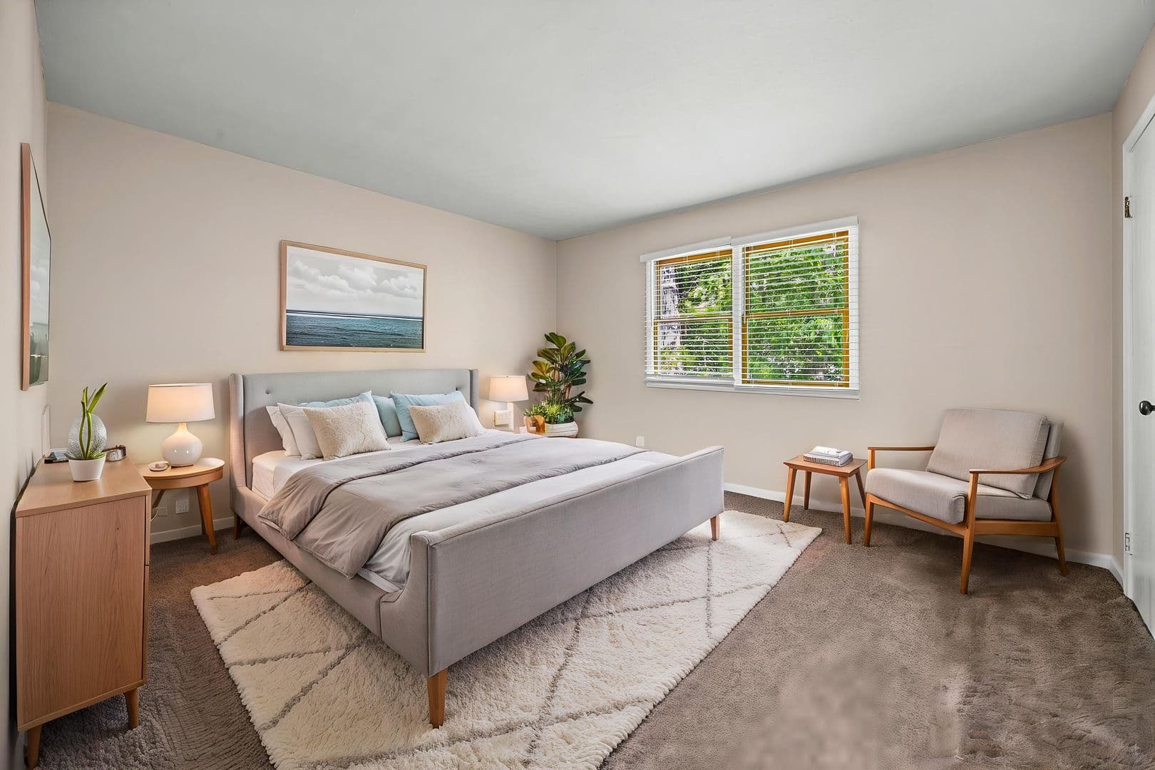 Greece Apartment: 419 Britton Road