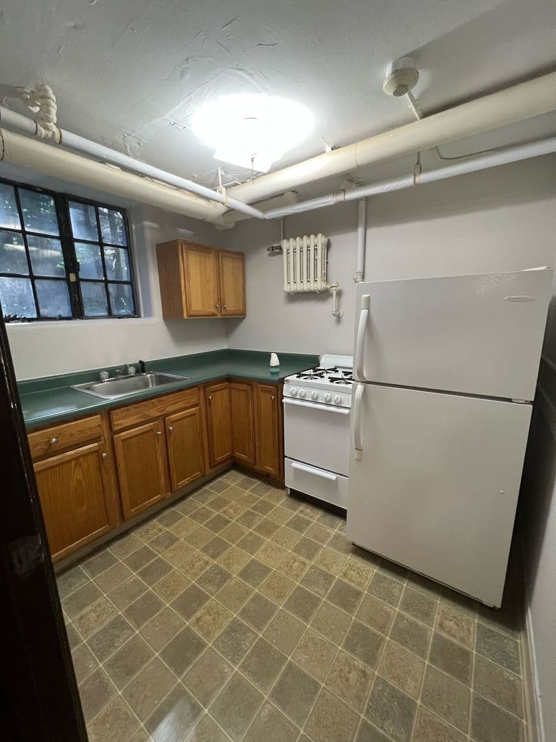 Rochester Apartment: 125 Highland Parkway