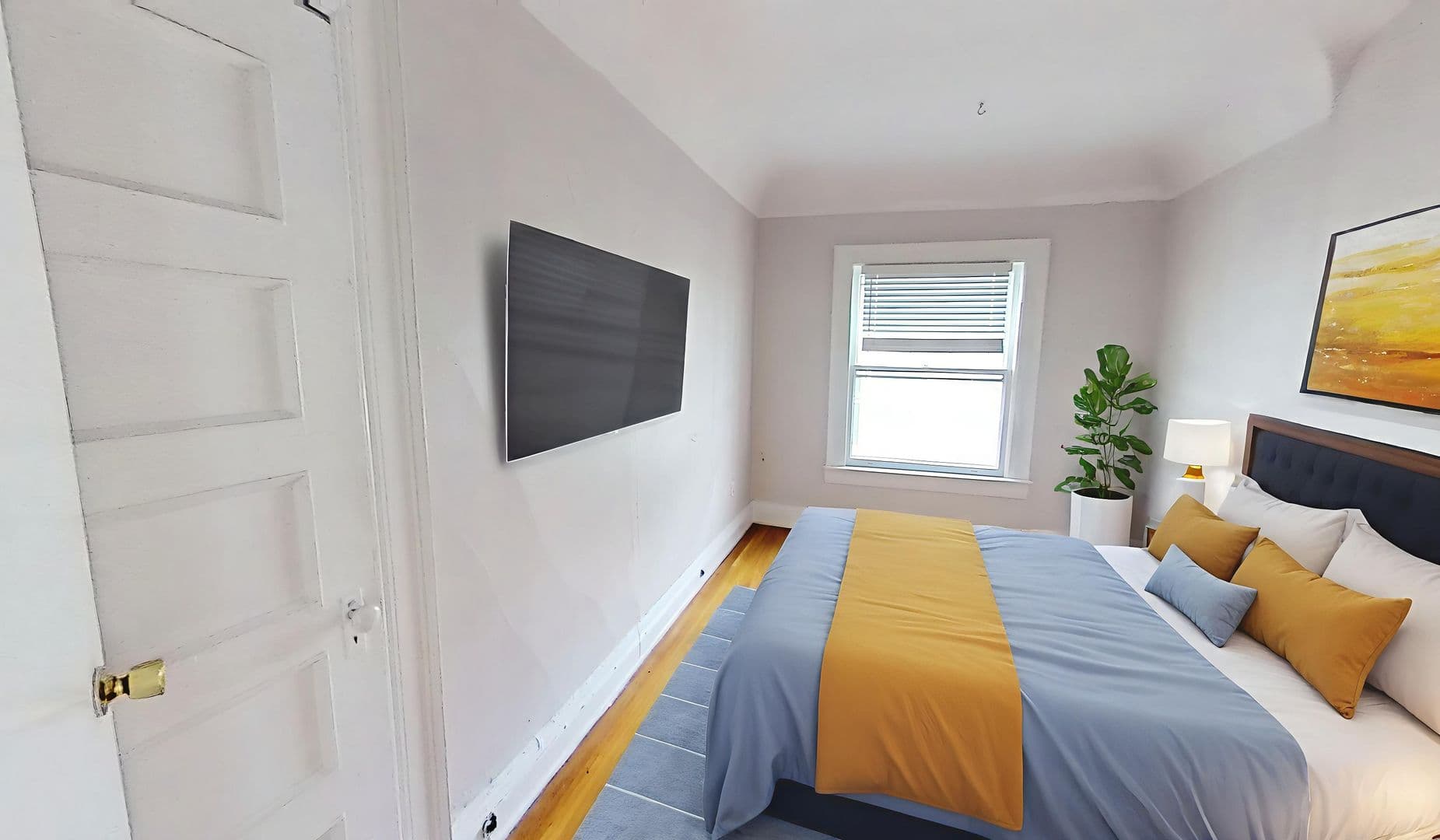 Rochester Apartment: 30 Oxford St