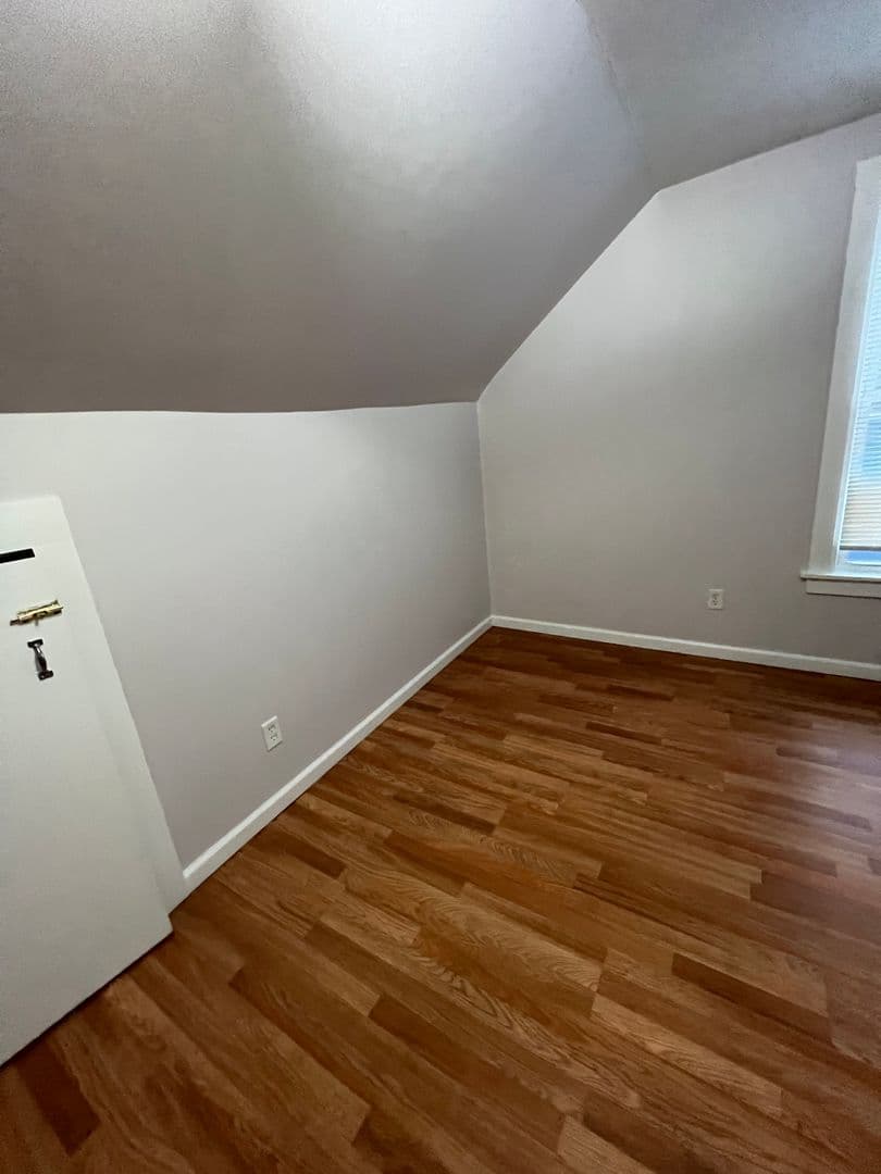 Rochester Apartment: 163-165 Leighton Ave