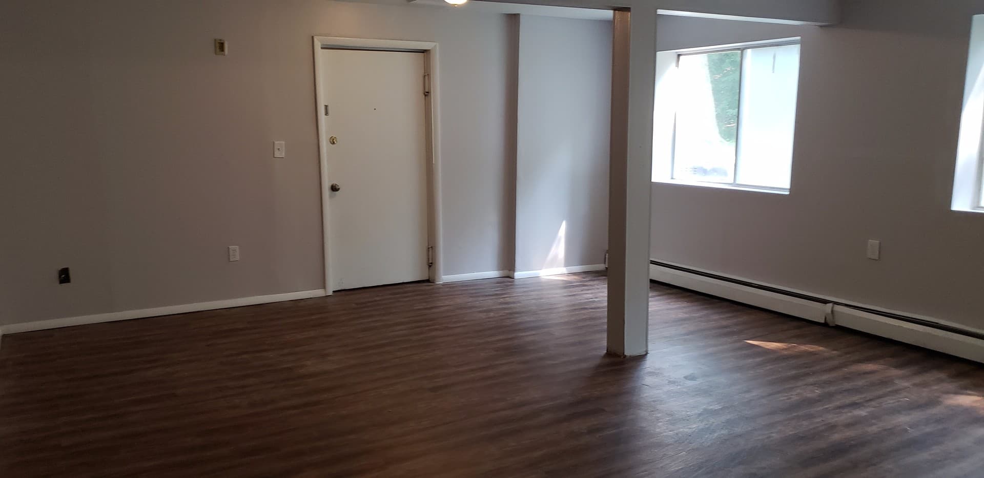 Greece Apartment: 138-154 Woodhill Drive