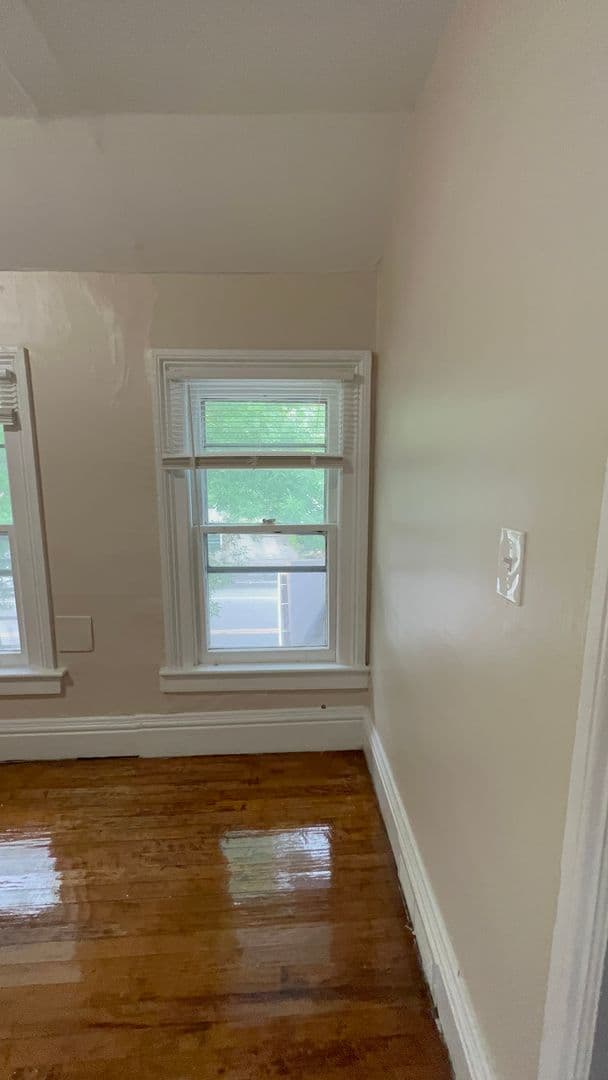 Rochester Apartment: 82 Harvard Street