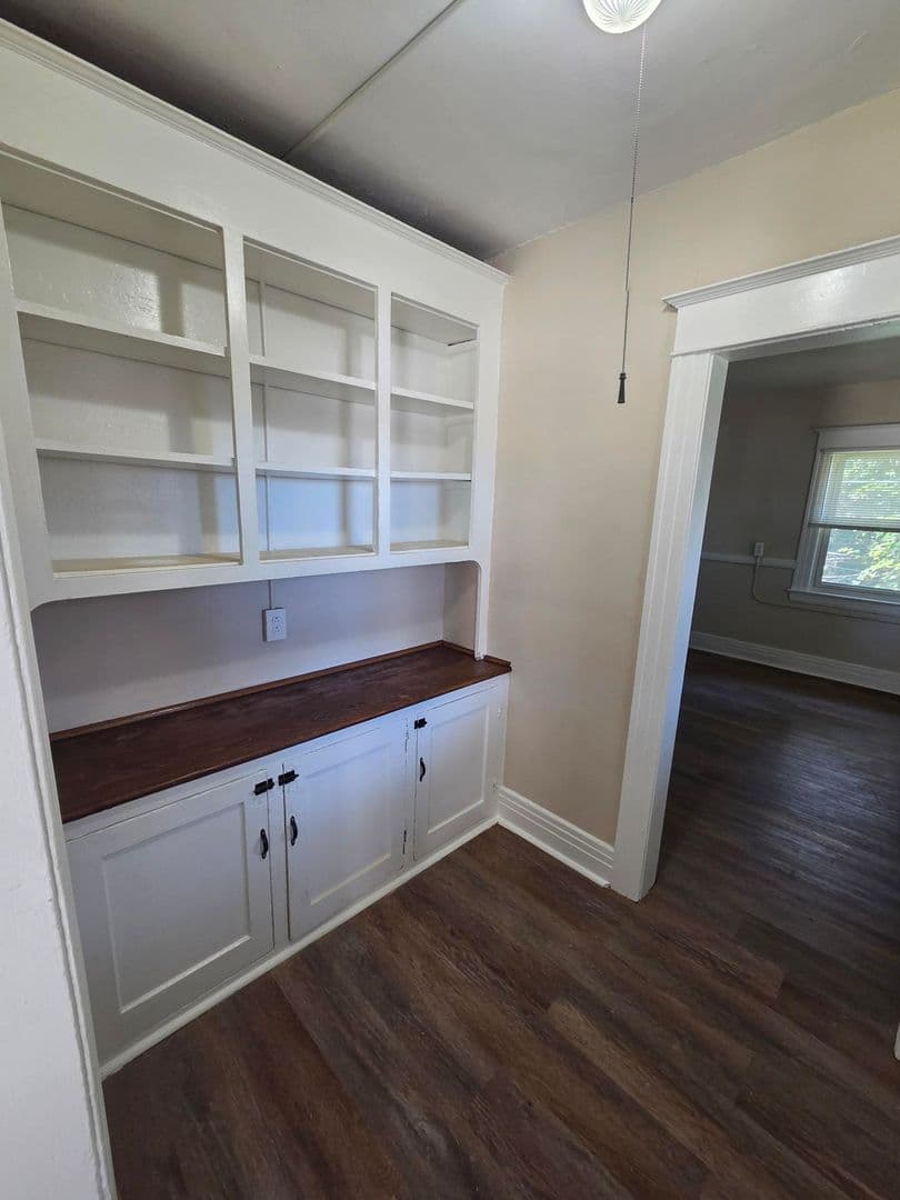 Rochester Apartment: 39-41 Engel Place