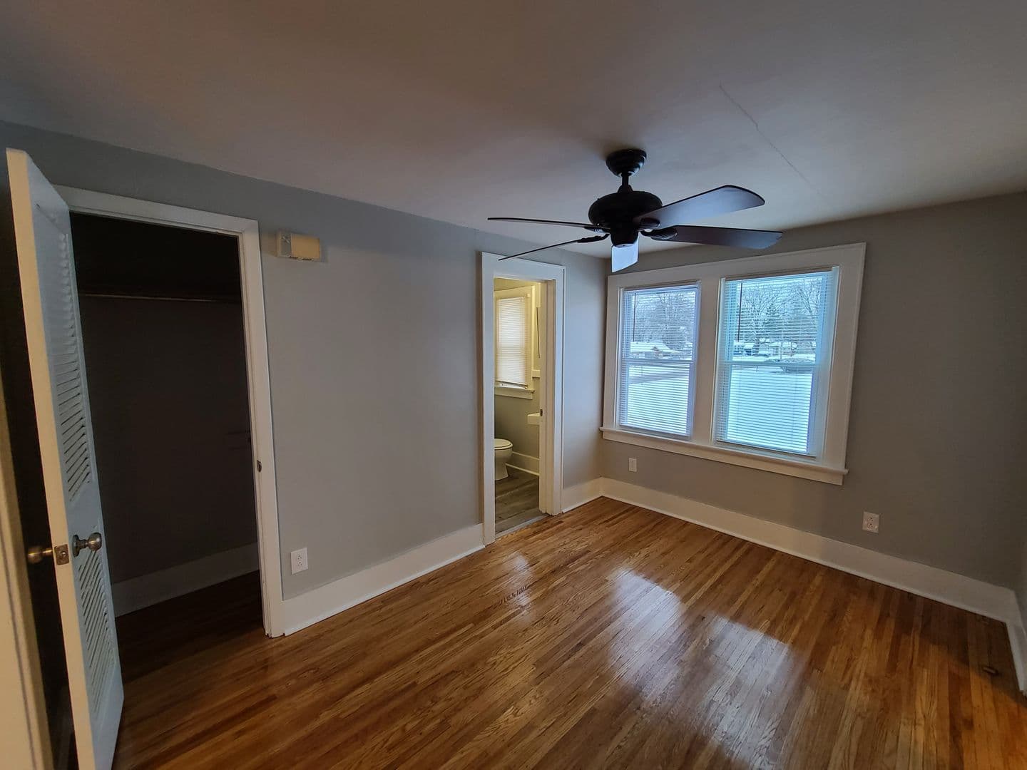 Irondequoit Apartment: 753 Washington Ave