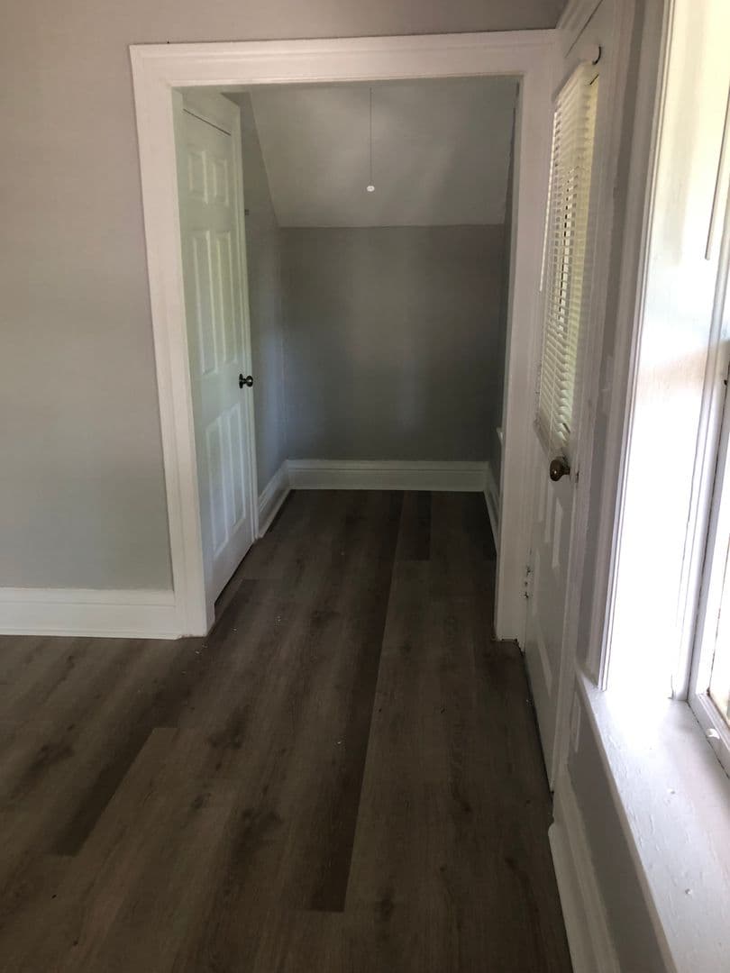 Irondequoit Apartment: 5064 St Paul Blvd