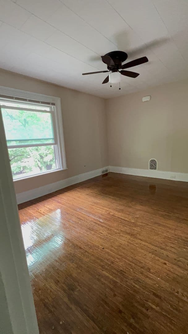 Rochester Apartment: 82 Harvard Street