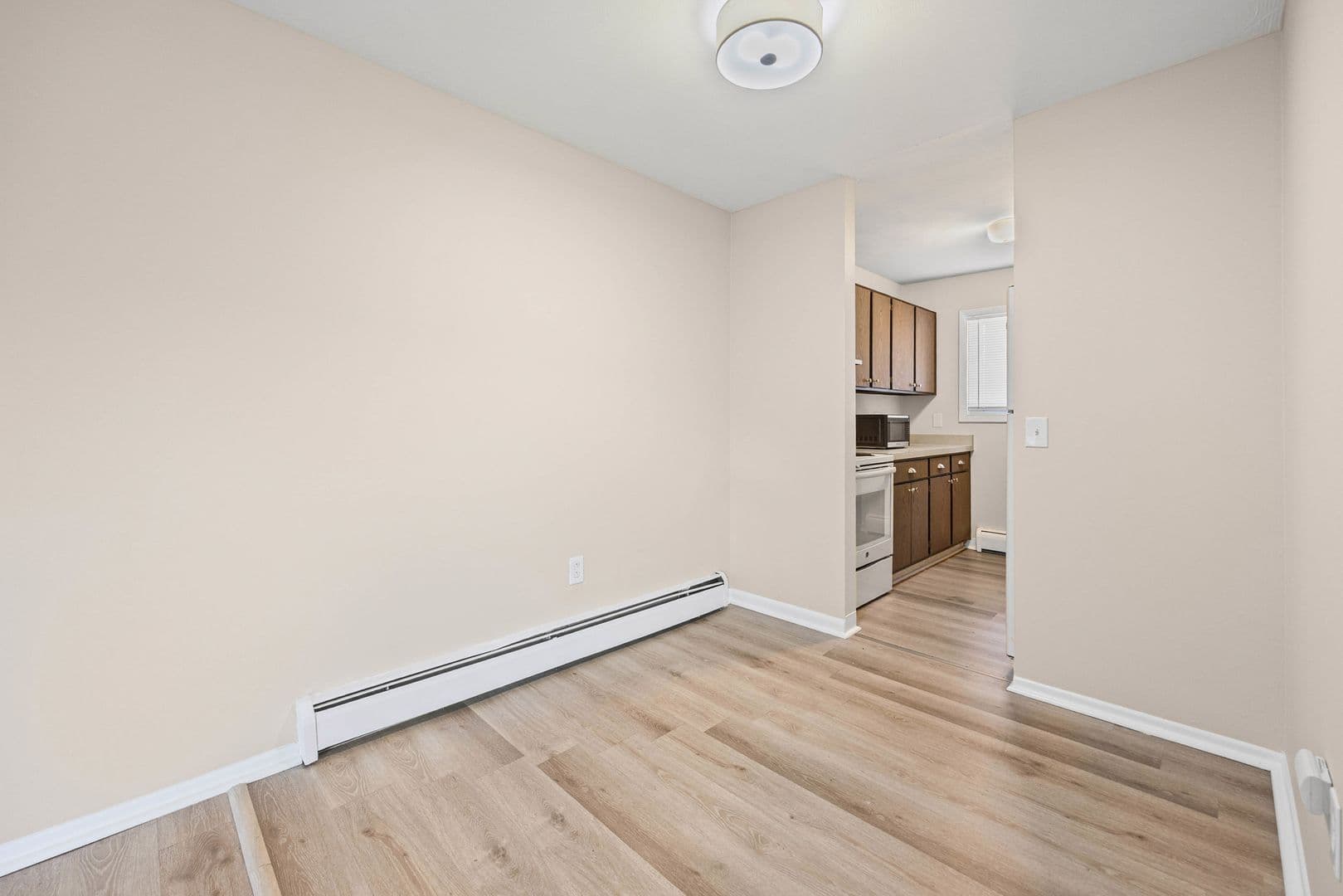 Rochester Apartment: 721 Cedarwood Terrace