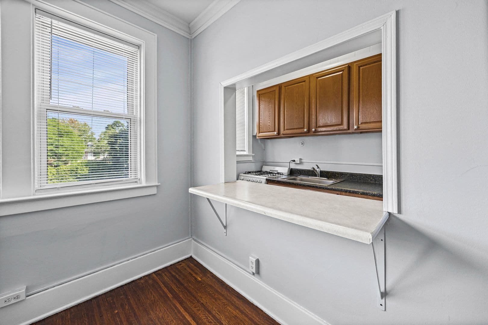 Rochester Apartment: 1615-1625 East Ave