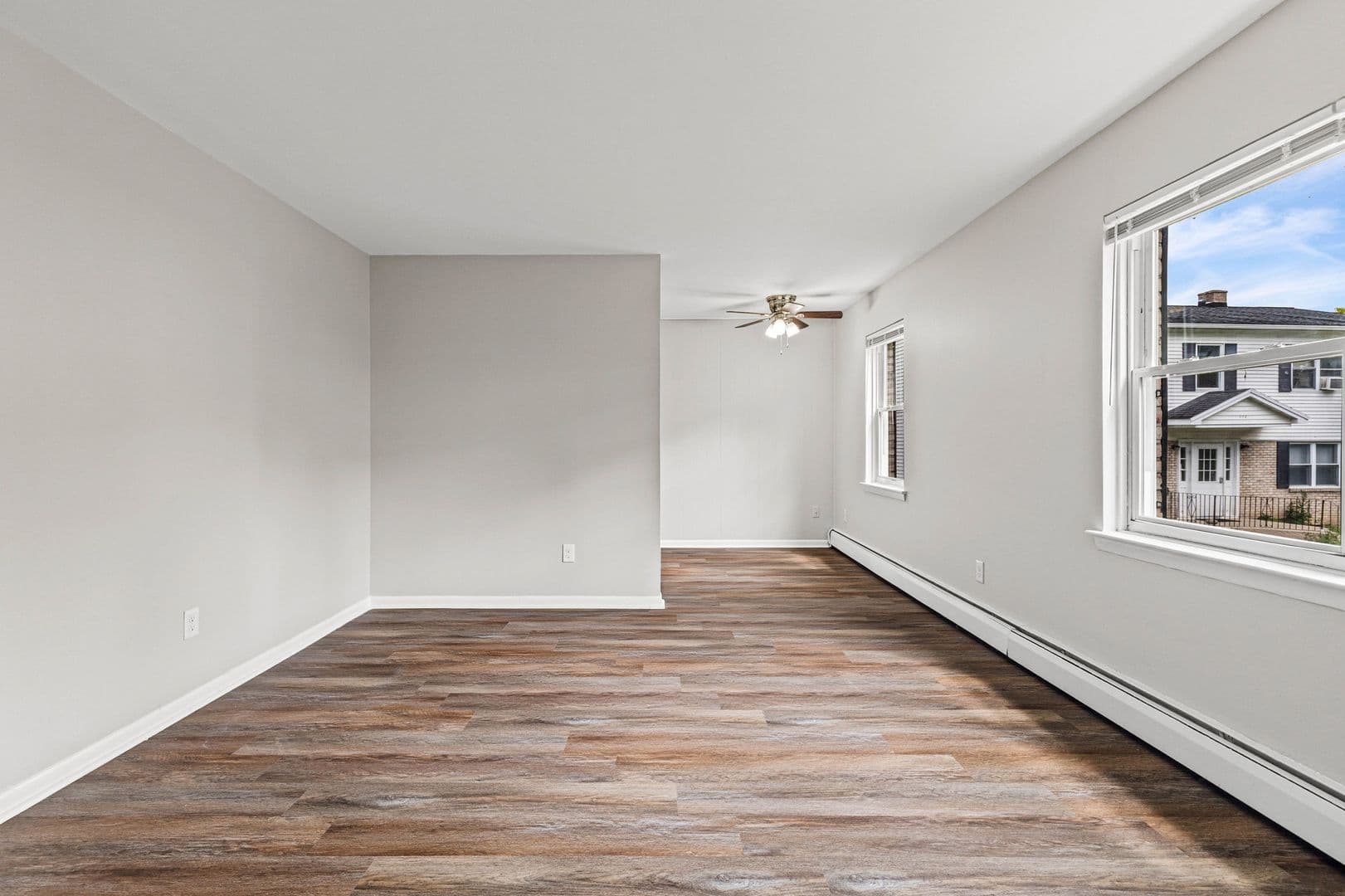 Canandaigua Apartment: 223 Bristol St