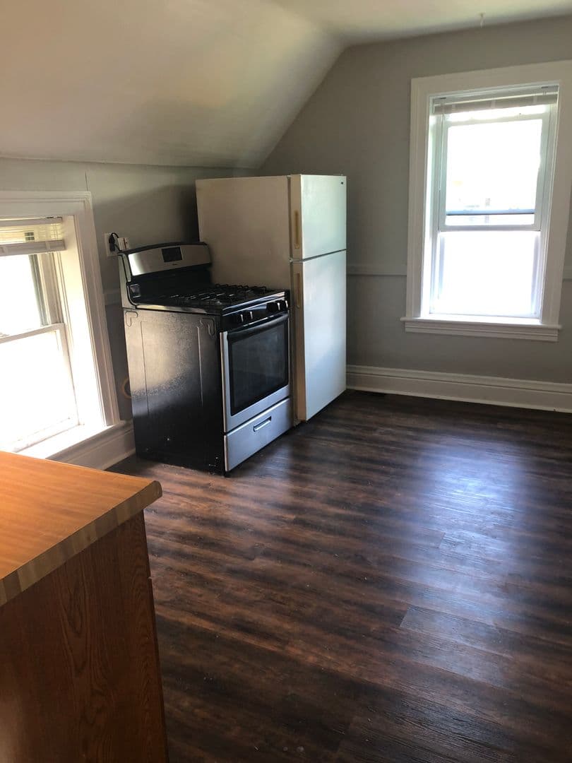 Irondequoit Apartment: 5064 St Paul Blvd