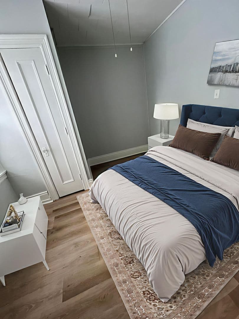 Rochester Apartment: 593 Park Ave