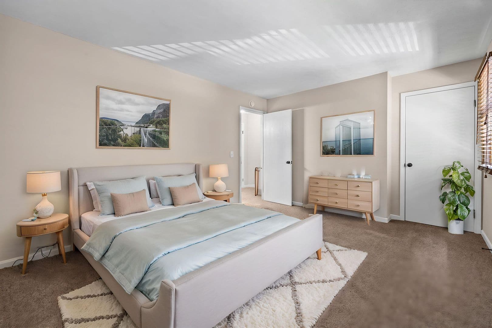 Greece Apartment: 419 Britton Road