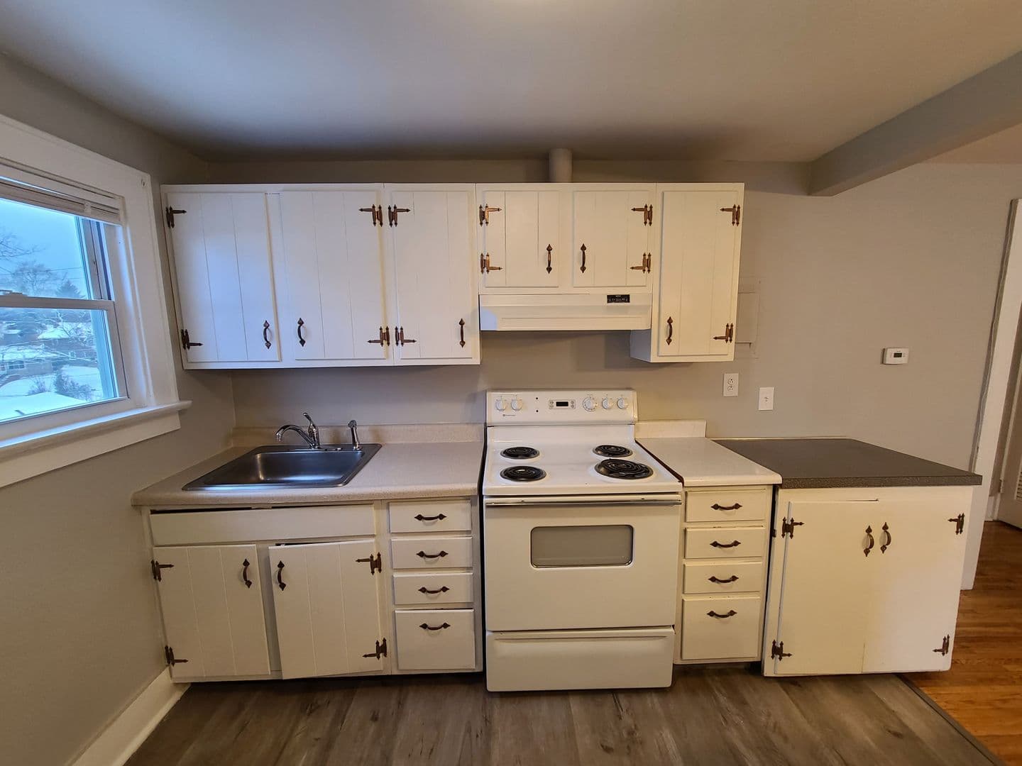 Irondequoit Apartment: 753 Washington Ave