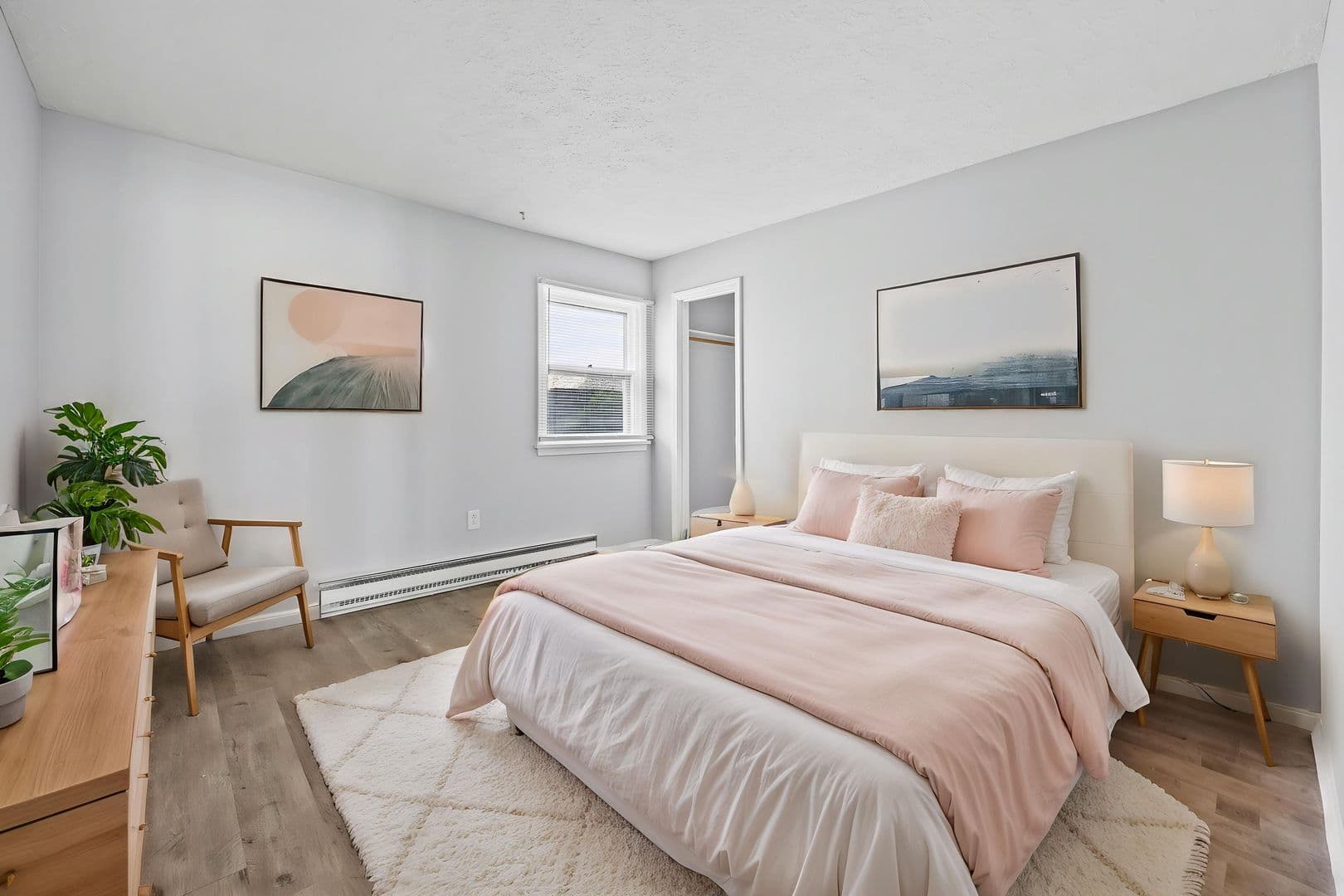 Rochester Apartment: 19 Portsmouth Terrace