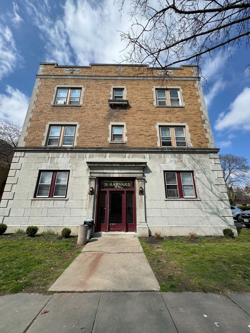 Rochester Apartment: 83-85 Meigs Street
