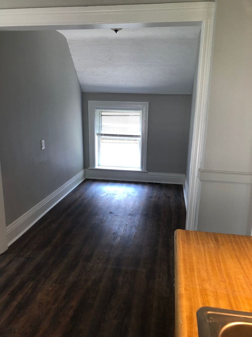 Irondequoit Apartment: 5064 St Paul Blvd