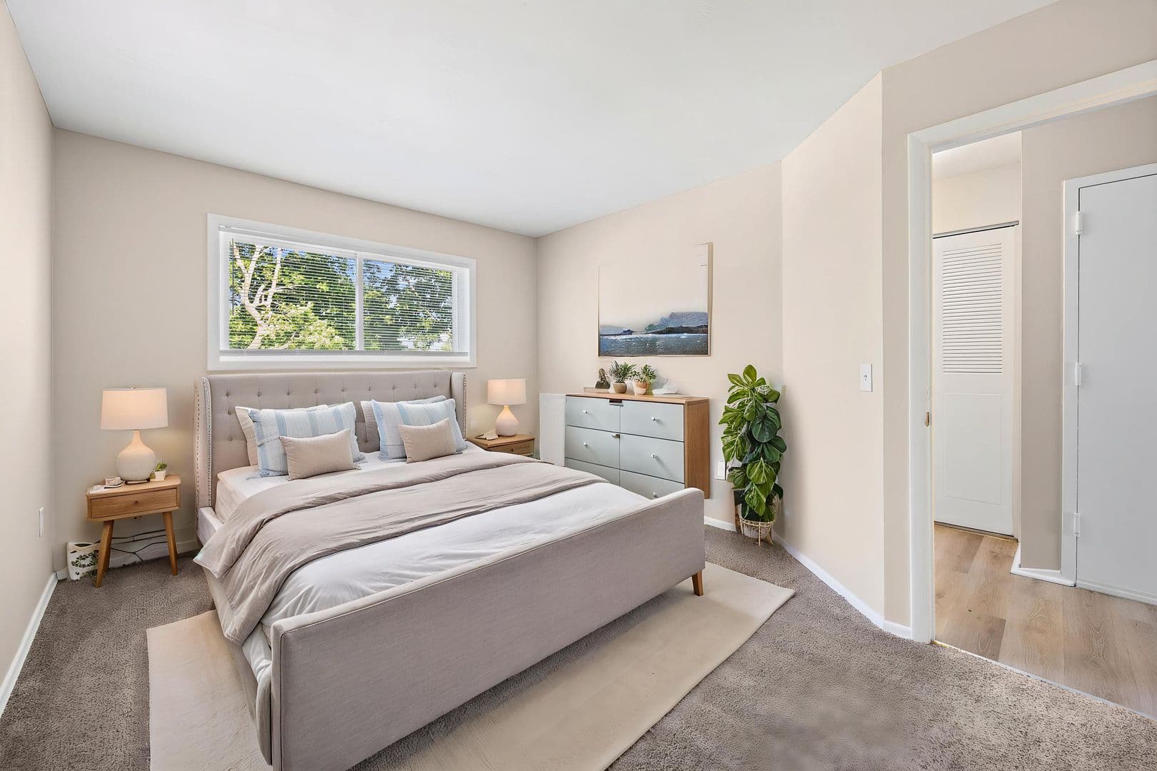 Rochester Apartment: 721 Cedarwood Terrace