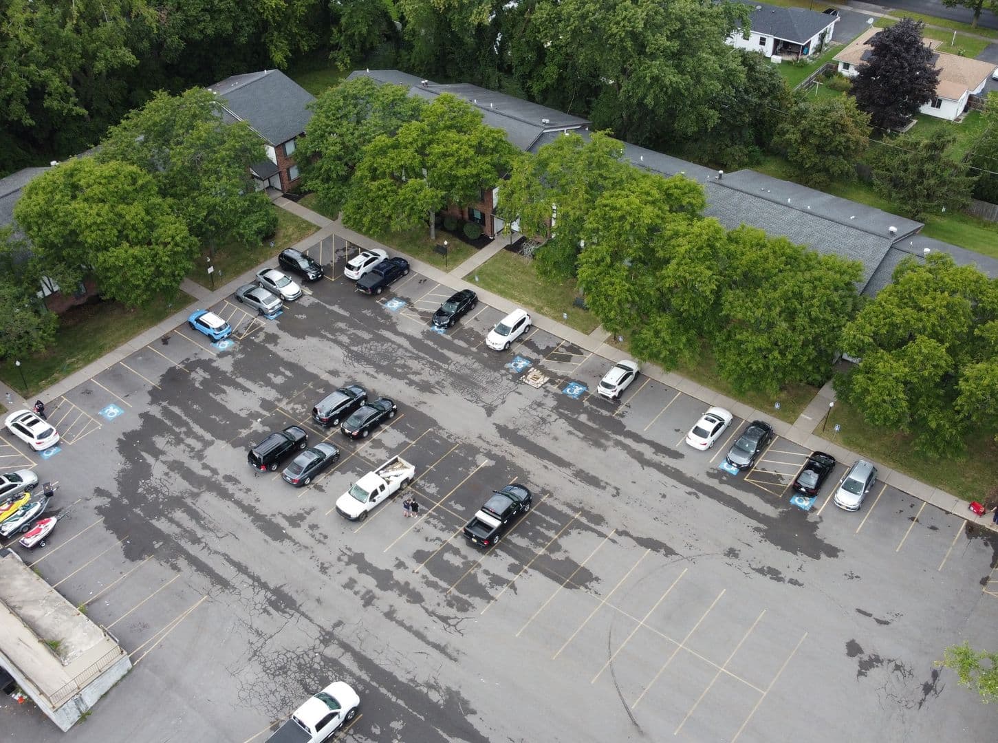 Irondequoit Apartment: 2519 Culver Road