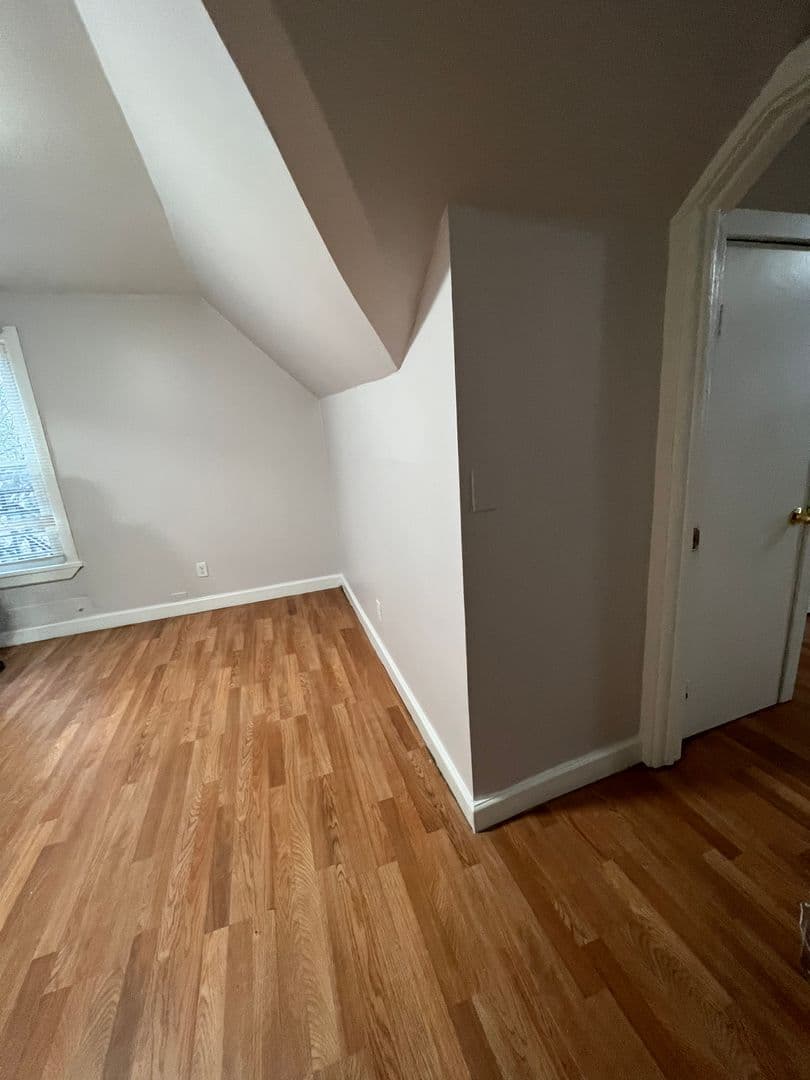Rochester Apartment: 163-165 Leighton Ave