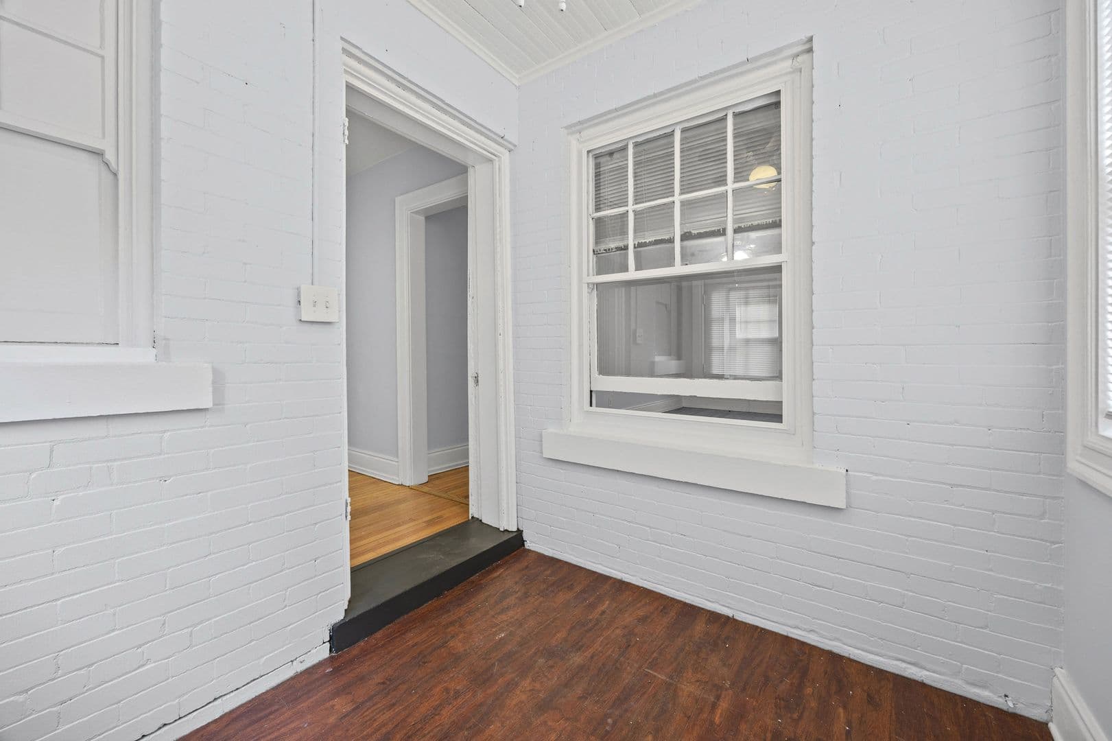 Rochester Apartment: 593 Park Ave