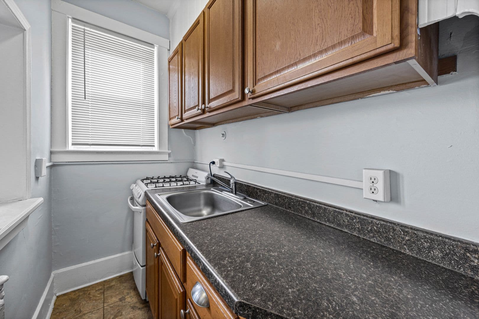 Rochester Apartment: 1615-1625 East Ave