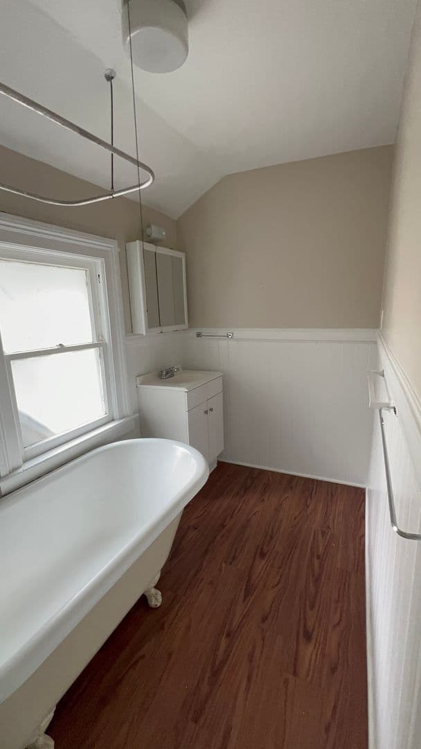 Rochester Apartment: 82 Harvard Street