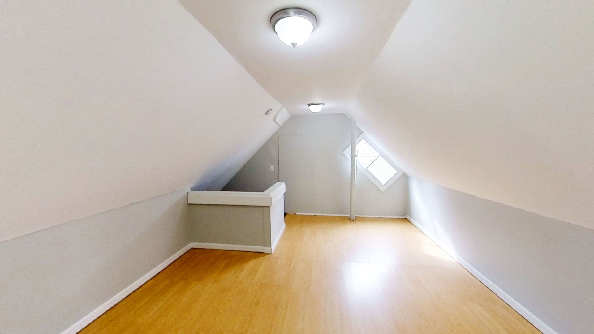 Rochester Apartment: 486-488 S. Goodman St