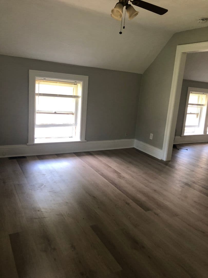 Irondequoit Apartment: 5064 St Paul Blvd