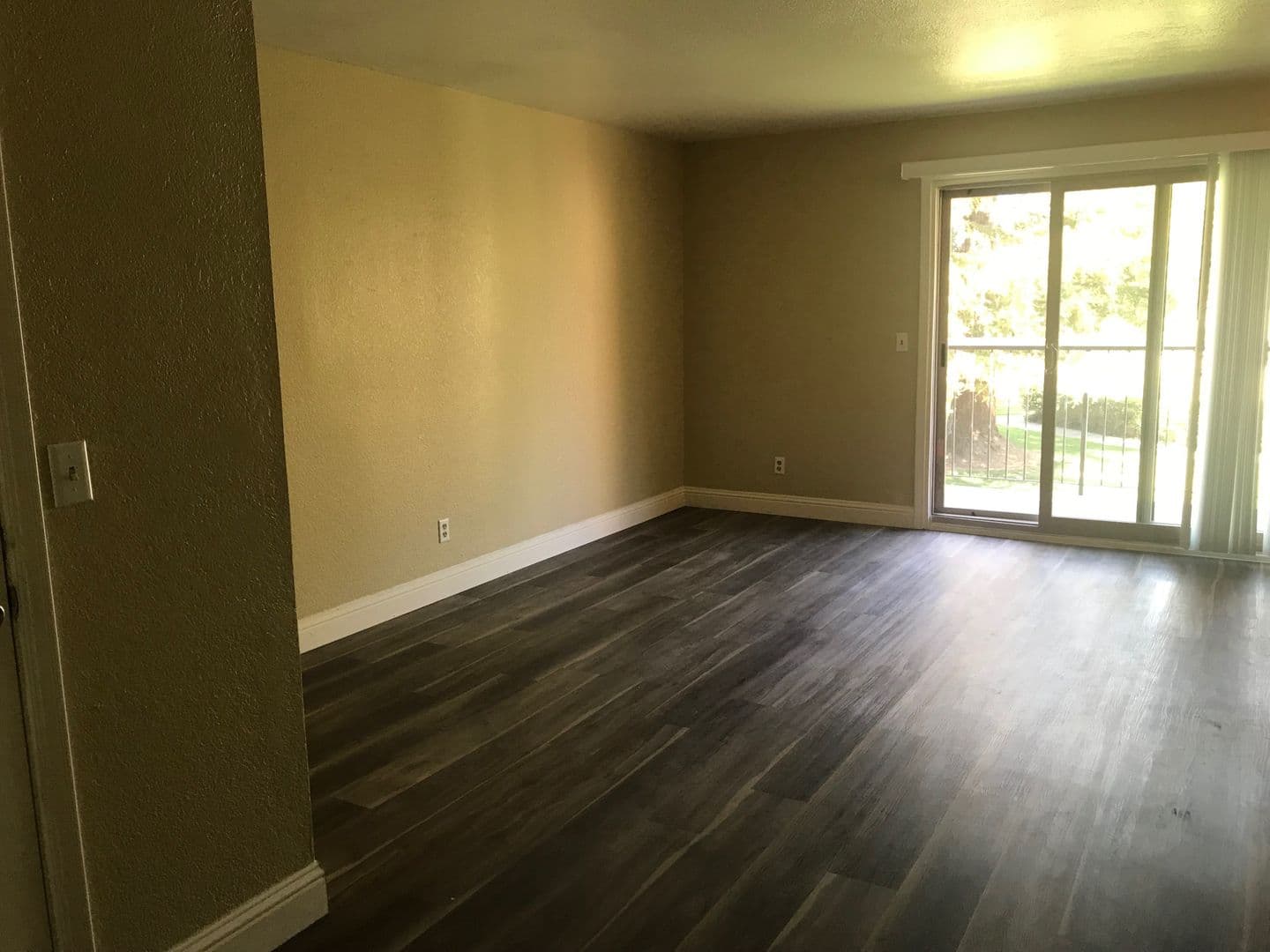 Stockton House: 3591 Quail Lakes Dr., #88