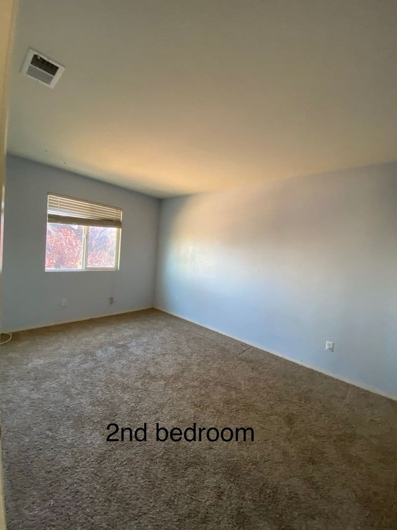 Stockton House: 2801 Saxton Dr