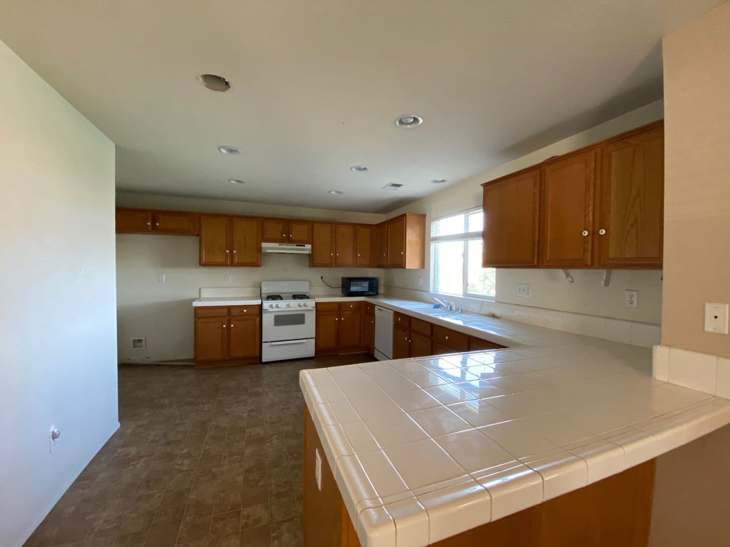 Stockton House: 2801 Saxton Dr