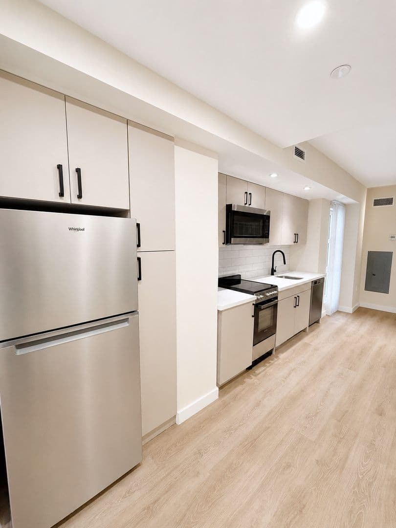 Philadelphia Apartment: 1813 Ranstead St