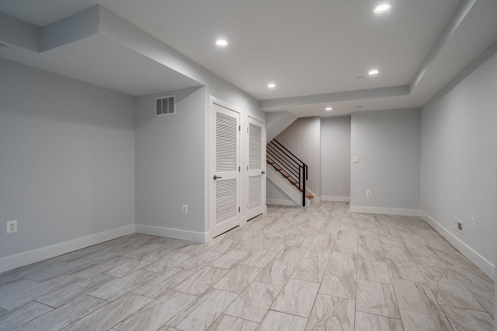 Philadelphia House: 237 Tasker Street