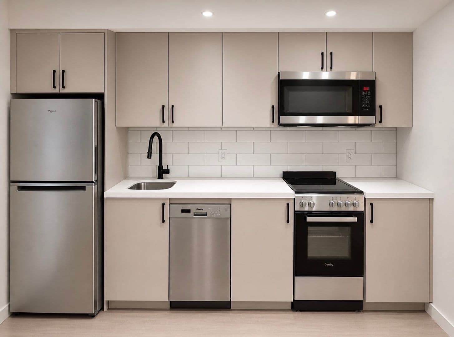 Philadelphia Apartment: 1813 Ranstead St