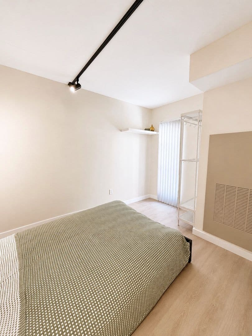 Philadelphia Apartment: 1813 Ranstead St