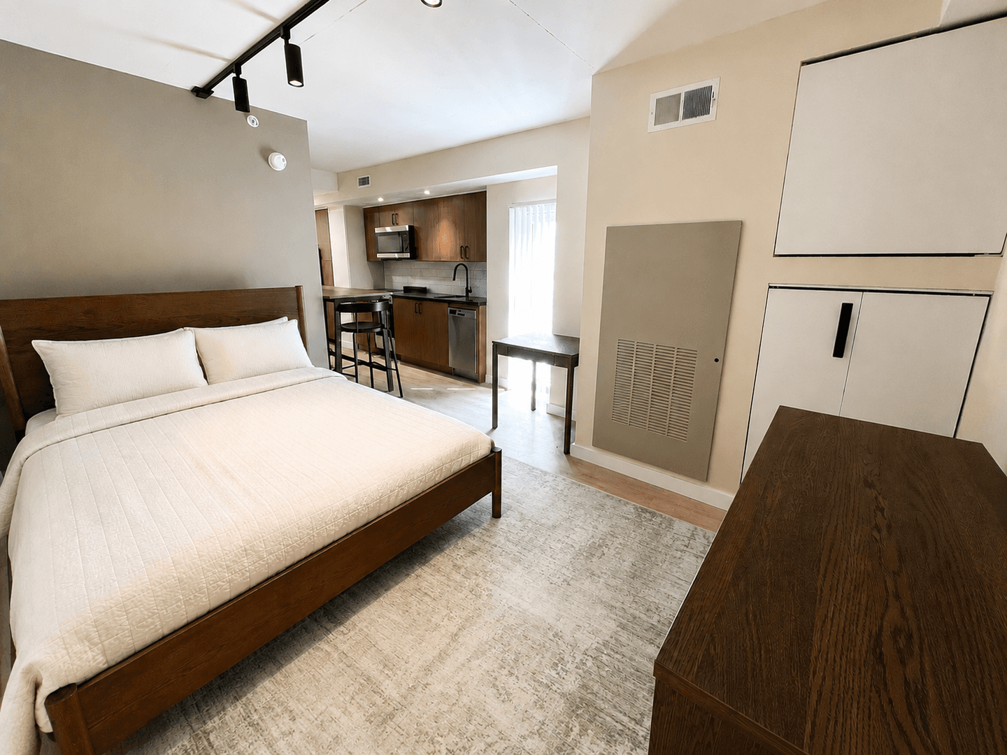 Philadelphia Apartment: 1813 Ranstead St
