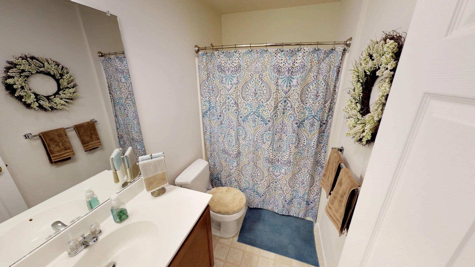 Erie Apartment: 5355 Rome Drive