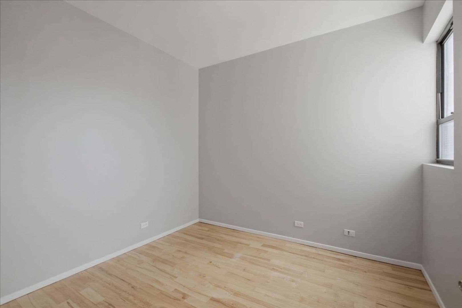 Chicago Apartment: 1649 W. Cortland