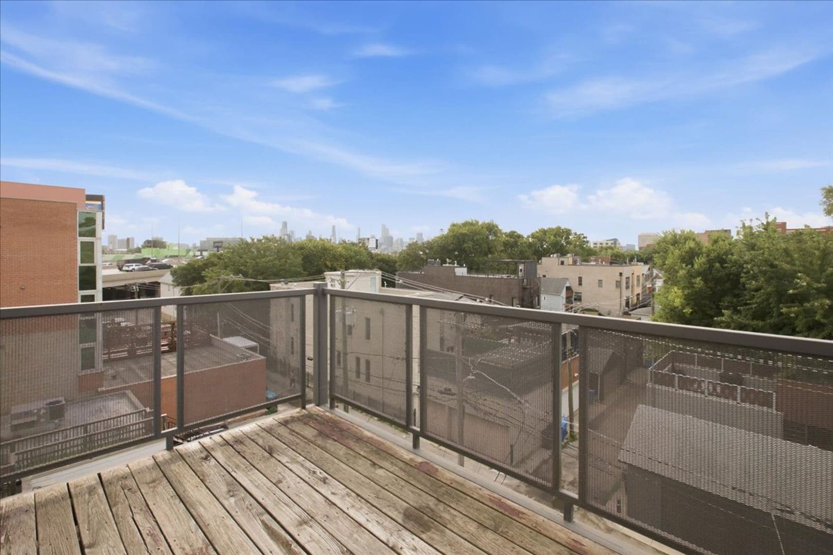 Chicago Apartment: 1649 W. Cortland