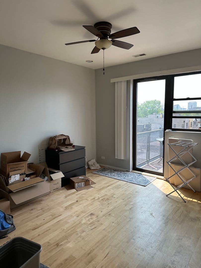 Chicago Apartment: 1649 W. Cortland