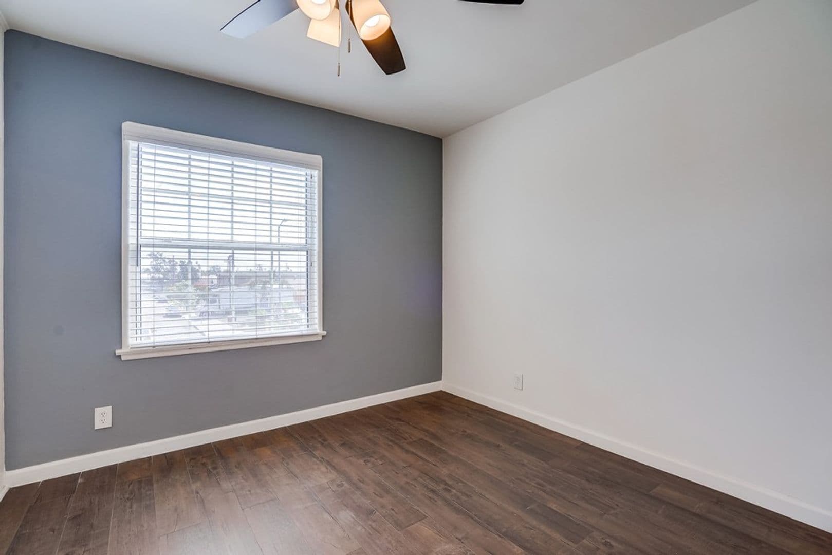 Los Angeles Apartment: 6627 - 6635 Crenshaw Blvd