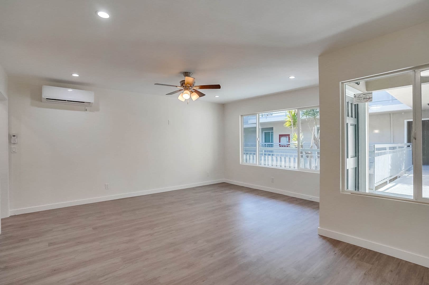 Los Angeles Apartment: 2330 S. Corning St