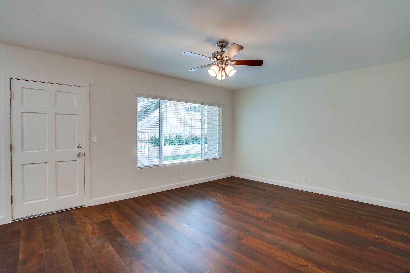 Inglewood Apartment: 920 Enterprise Ave