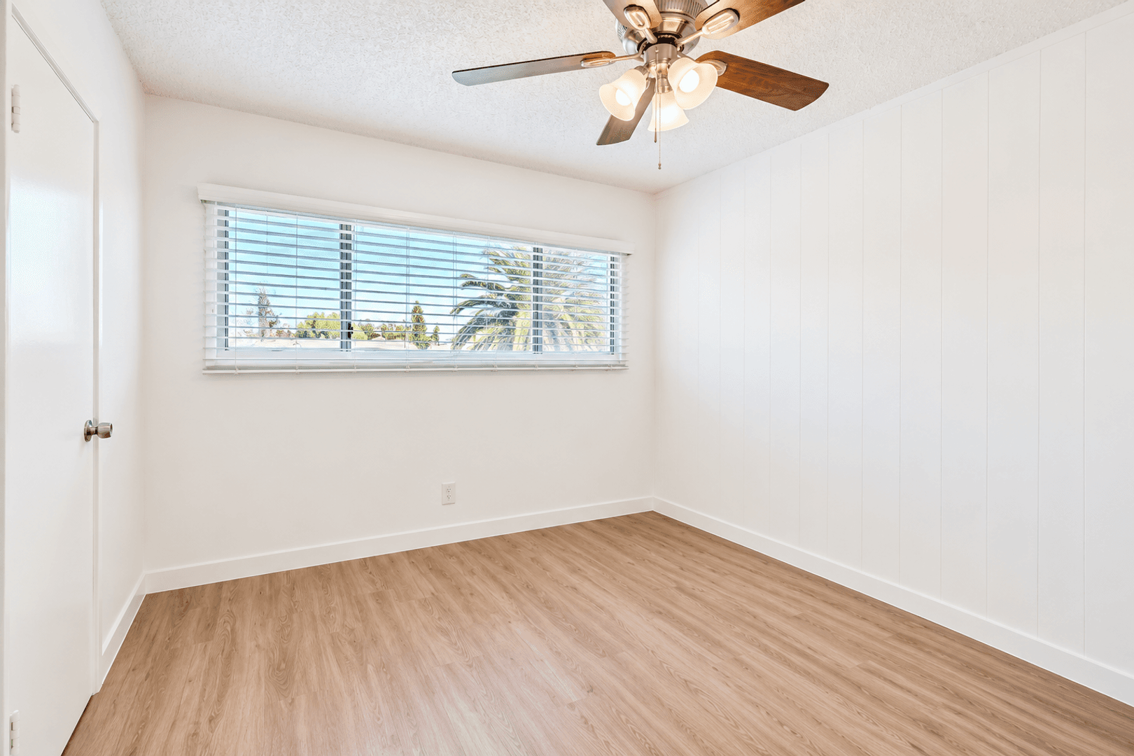 Los Angeles Apartment: 2235 W. 26th Pl