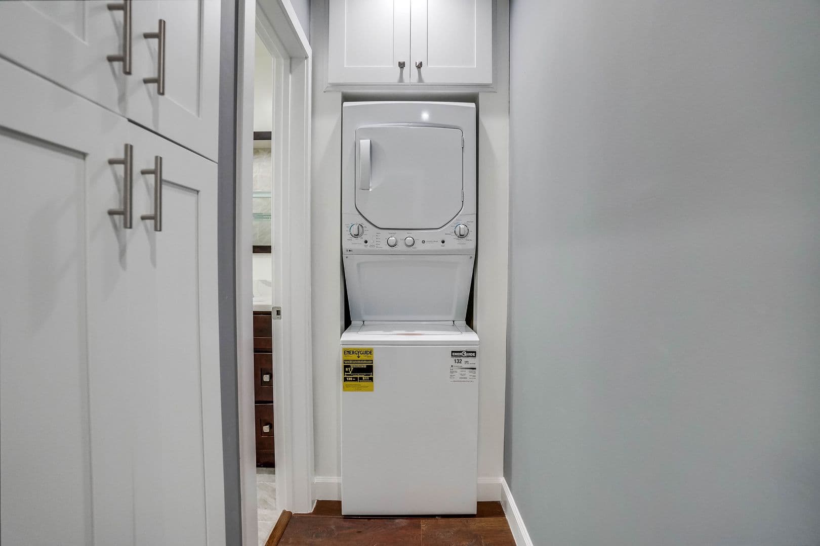 Inglewood Apartment: 920 Enterprise Ave